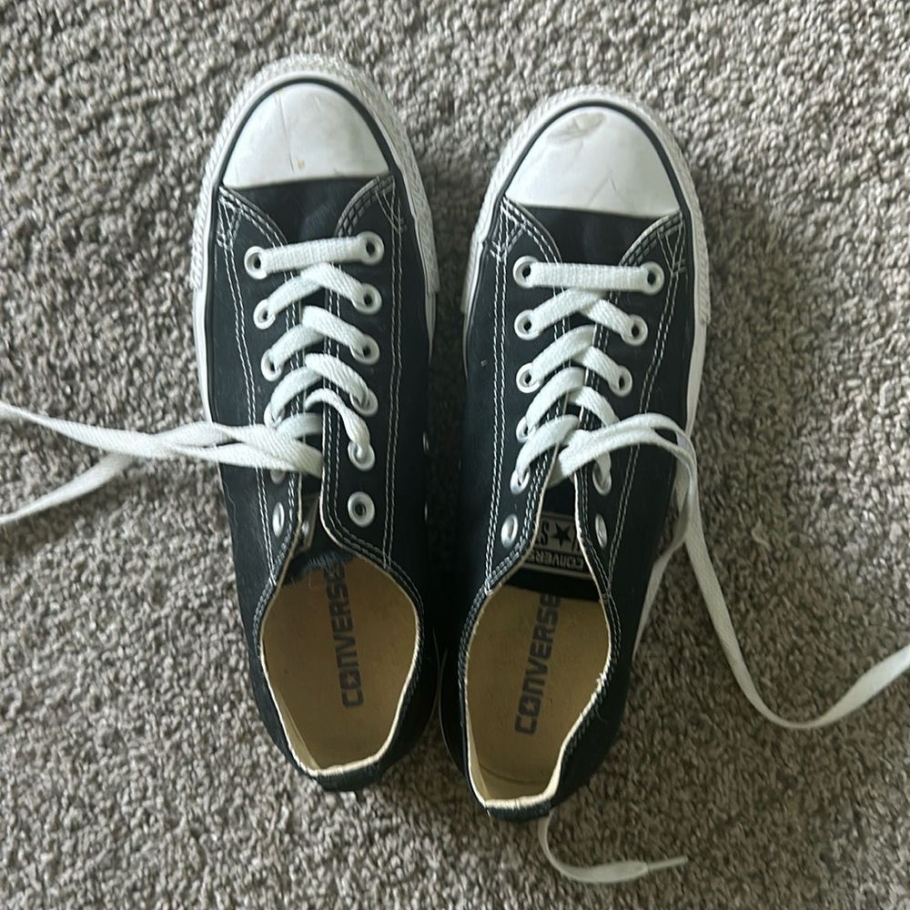 Converse Allstar, low tops, black and white women’s size 8.5 men’s size 6.5